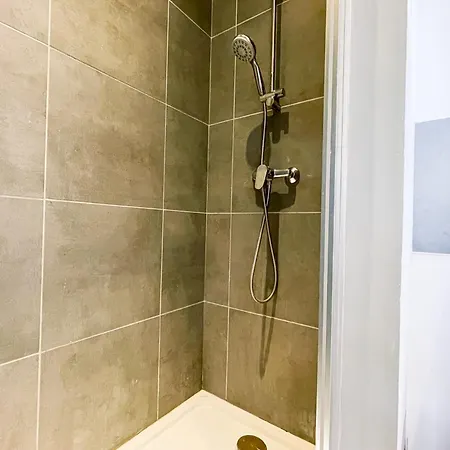 #g3 The Authentic T2 Downtown Balcony Tramway * Grenoble