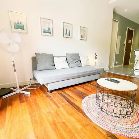 #g3 The Authentic T2 Downtown Balcony Tramway Grenoble