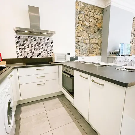 #g3 The Authentic T2 Downtown Balcony Tramway * Grenoble